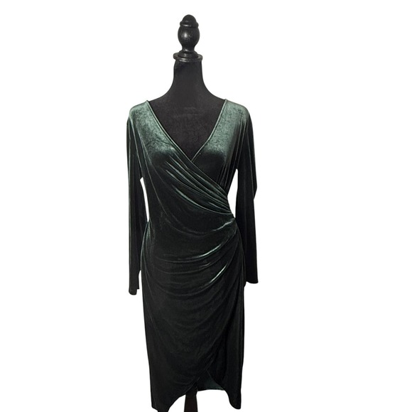Banana Republic Dresses & Skirts - Banana Republic Velvet Wrap Dress‎ Womens XS Green Long Sleeve Stretch Ruched